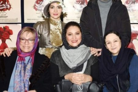 شبنم مقدمی و همسرش بعد از اجرای نمایش بانوی محبوب من