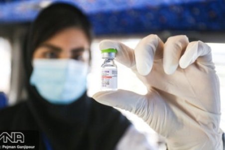 ۱۹.۳۸ درصد افراد بالای ۱۸ سال دوز سوم واکسن کرونا را تزریق کردند