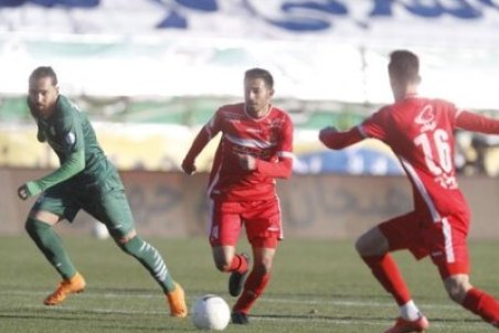 آرمان قاسمی : شرایط فعلی حق تیم با قدمت ذوب‌آهن نیست