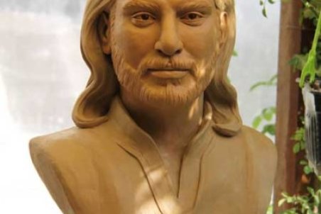 رونمایی از سردیس جدید زنده‌یاد ناصر عبداللهی