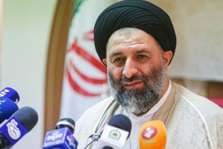 رعایت نکردن حجاب به خاطر عقده و لجبازی است