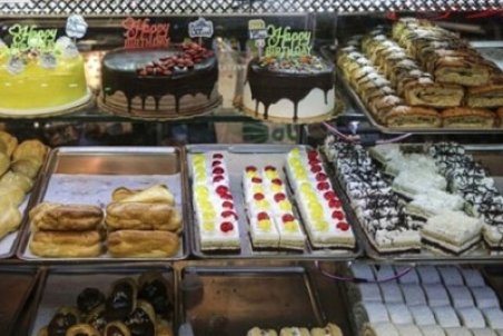 شیرینی خوردن برای ایرانی‌ها سخت شد!