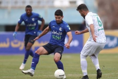 نوری: بدترین بازی نیم فصل استقلال مقابل آلومینیوم بود