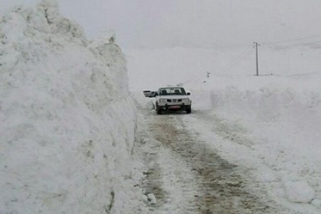 راه ۱۸۰ روستای کهگیلویه و بویراحمد مسدود شد