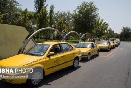 ممنوع‌الکار شدن ۵۰۰۰ راننده تاکسی پایتخت به دلیل عدم تزریق واکسن از بهمن ماه
