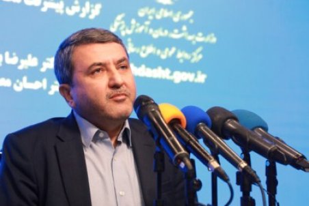 برای دُز سوم واکسیناسیون کرونا مراجعه کنید / واکسن به میزان کافی تامین است