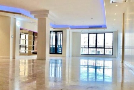 بانک ها برای خانه‌های خالی خود قیمت های نجومی تعیین می‌کنند