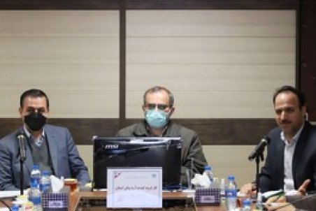 استاندار مرکزی: ورود گندم به زنجیره خوراک دام کاهش یابد