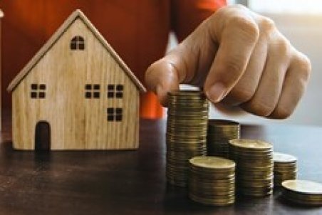 یک ششم وام مسکن می‌پرد