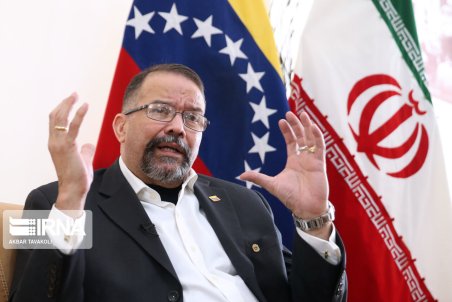 تاثیر سفر مهم «حاج قاسم» به ونزوئلا در روابط دو کشور/نهایی شدن استراتژی مالی معاملات تهران و کاراکاس