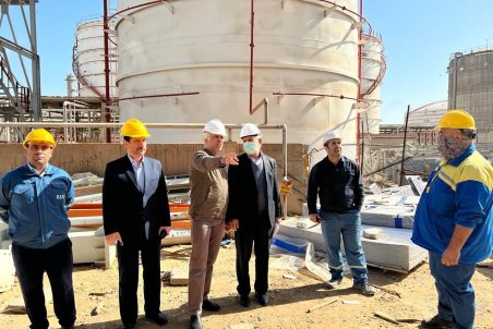 عضو کمیسیون انرژی مجلس:توسعه صنعت پتروشیمی از راه‌های مقابله با تحریم است