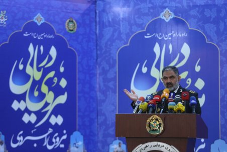 دریادار ایرانی: امروز جوانان ایران در دریاها اقتدار می‌آفرینند