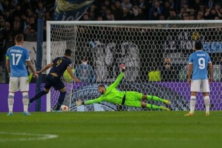 واکنش متفاوت سرمربی پورتو به درخشش طارمی!