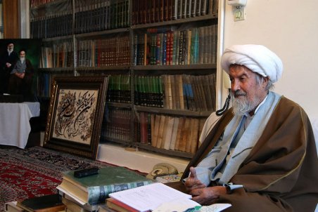 روایتی از زندگی آیت الله مومن به مناسبت سالگرد ارتحال این عضو فقید شورای نگهبان