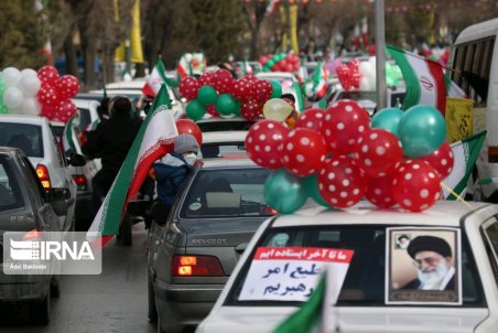 شکوه حماسه الوندنشینان همزمان با بهار انقلاب در دل زمستان