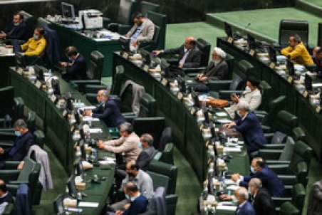 ارجاع بند مربوط به همسان سازی بازنشستگان به کمیسیون تلفیق