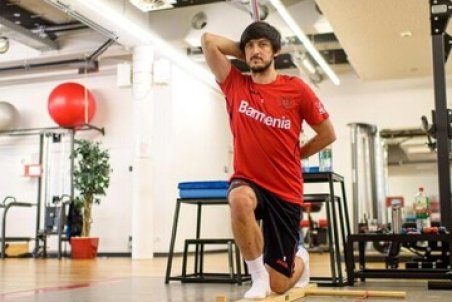 واکنش جالب لورکوزنی‌ها به حضور سردار در تمرینات/عکس