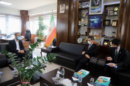 لغو تحریم ها زمینه از سرگیری مبادلات تجاری با بنادر ایران فراهم می‌کند