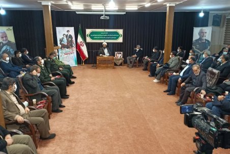 امام جمعه همدان: رفع مشکلات مردم با وحدت و انسجام میسر می‌شود