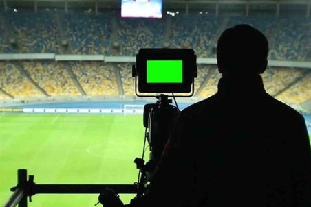 درآمدهای تبلیغات ورزشی صدا و سیما به خزانه واریز می‌شود