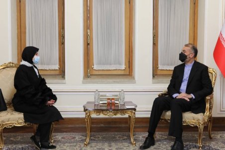 سفیران جدید فلسطین و کوبا رونوشت استوارنامه خود را تقدیم وزیر امور خارجه کردند