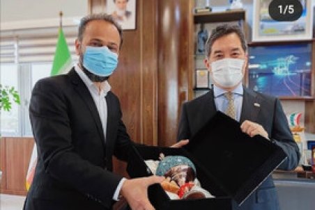 بازدید سفیر ژاپن در تهران از بندر شهید رجایی در هرمزگان