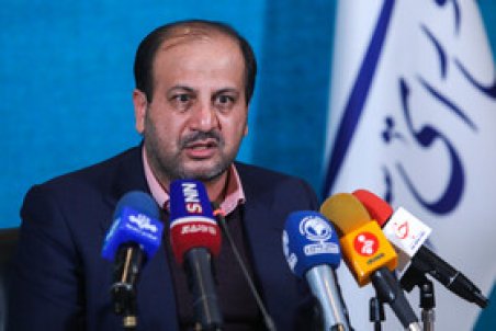 نوروزی: کمیسیون تلفیق به دلیل جلوگیری از فشار مضاعف به مردم با حذف ارز ترجیحی مخالفت کرد