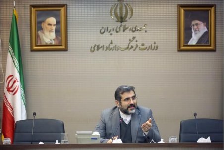 مصمم به ارائه تصویر جدید و واقعی از فرهنگ و هنر با نگاه انقلاب اسلامی هستیم