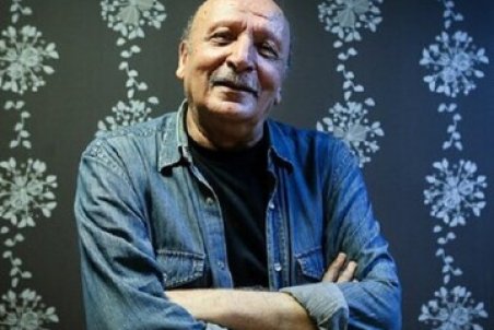 تشکر اصغر سمسارزاده از این‌که پس از ۴۰ سال، اجازه بازی در تلویزیون به او داده شده است