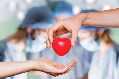 تکریم نخستین بانوی خبرنگار بسیجی اهداکننده عضو