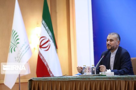 وزیران امور خارجه ده ها کشور روز ملی جمهوری اسلامی ایران را تبریک گفتند