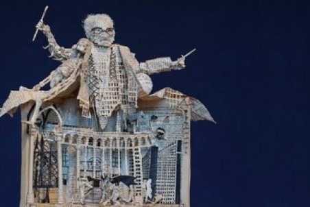 فروش مجسمه‌های کاغذی با قیمت‌های نجومی / عکس