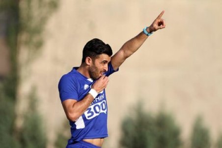 نیمکت‌نشینی بمب نقل و انتقالات استقلال به خاطر رحمتی بود؟!