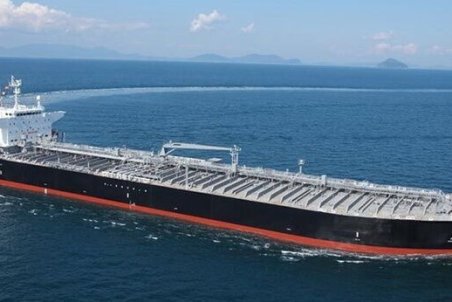 رویترز: نفتکش ایرانی ۲ میلیون بشکه میعانات گازی را در ونزوئلا تخلیه می‌کند