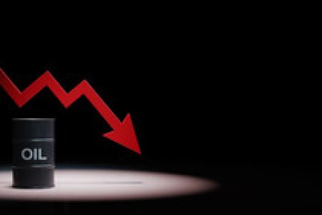 قیمت نفت از قله ۷ ساله عقب نشست