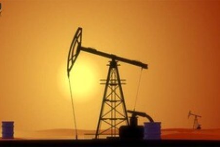 بابت مطالبات از دولت نفت خام میگیریم