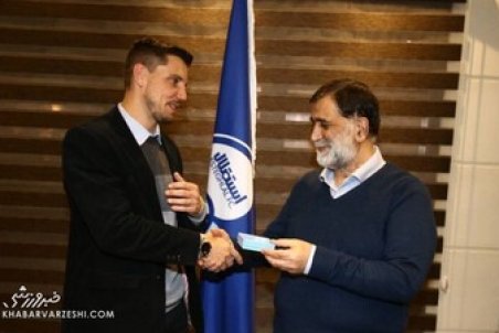 من جان آرش برهانی را نجات دادم!