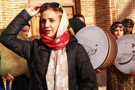 تصویربرداری مستند «آوای دوست» به کارگردانی شبنم قلی‌خانی، به پایان رسید/ عکس