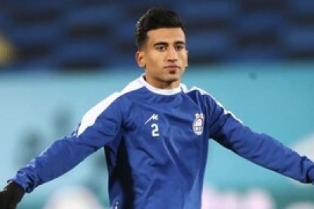 ادای احترام بازیکن جدید استقلال به منصور پورحیدری/عکس