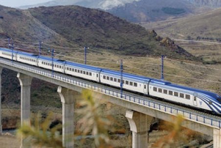 نیاز صنعت حمل و نقل ریلی به سیلندر لکوموتیو تامین شد