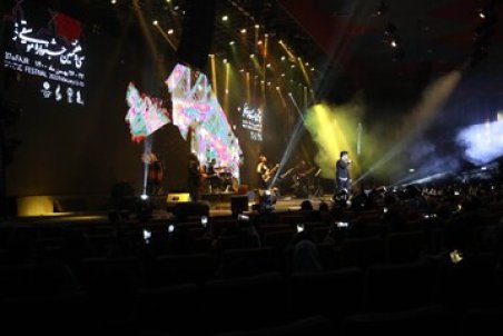 علی زندوکیلی و میثم ابراهیمی آغازگر جشنواره موسیقی فجر/ عکس