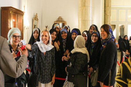 حمایت مالیاتی از تولیدکنندگان محتوا به زبان خارجی