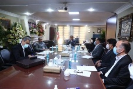 بیانی: هیئت رئیسه به خاطر شرایط افتضاح فدراسیون فوتبال، جسورانه دنبال عزل عزیزی خادم است