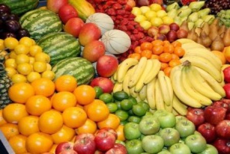 میوه دولتی شب عید همدانی‌ها ۲۵ درصد ارزان‌تر از بازار عرضه می‌شود