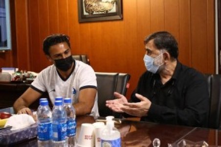 مومنی: رابطه آجورلو و مجیدی مثال زدنی است