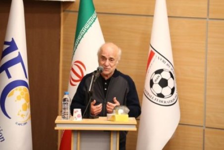 مصطفوی: کی‌روش ۱۶ میلیون دلار پول گرفت و یک پیت حلبی برای ایران نیاورد