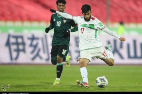 داداش‌زاده: اسکوچیچ می‌خواهد بازیکنان توانایی بازی در چند پست را داشته باشند