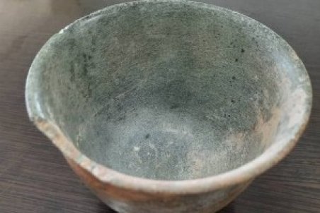 شئ عتیقه مربوط به هزاره سوم پیش از تاریخ در جیرفت کشف شد