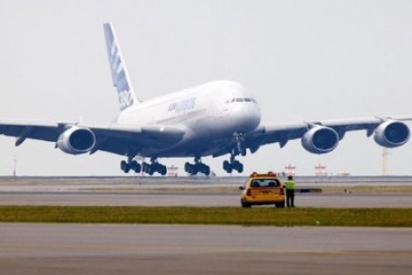 نوروز ۱۴۰۱ افزایش قیمت بلیت هواپیما نداریم