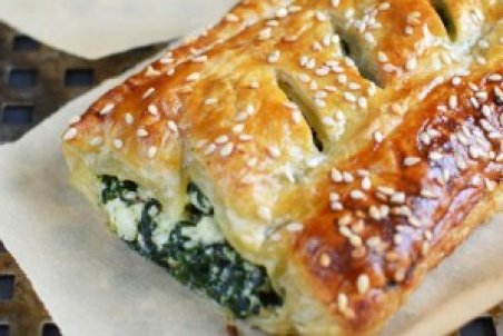 طرز تهیه بورک اسفناج و پنیر + فیلم